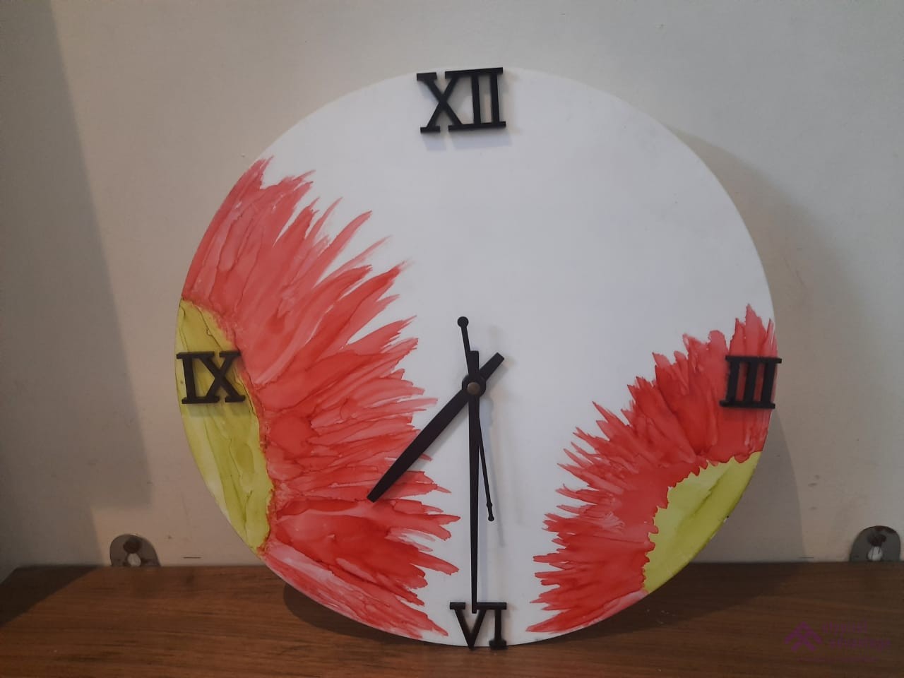 Alcohol ink Clock