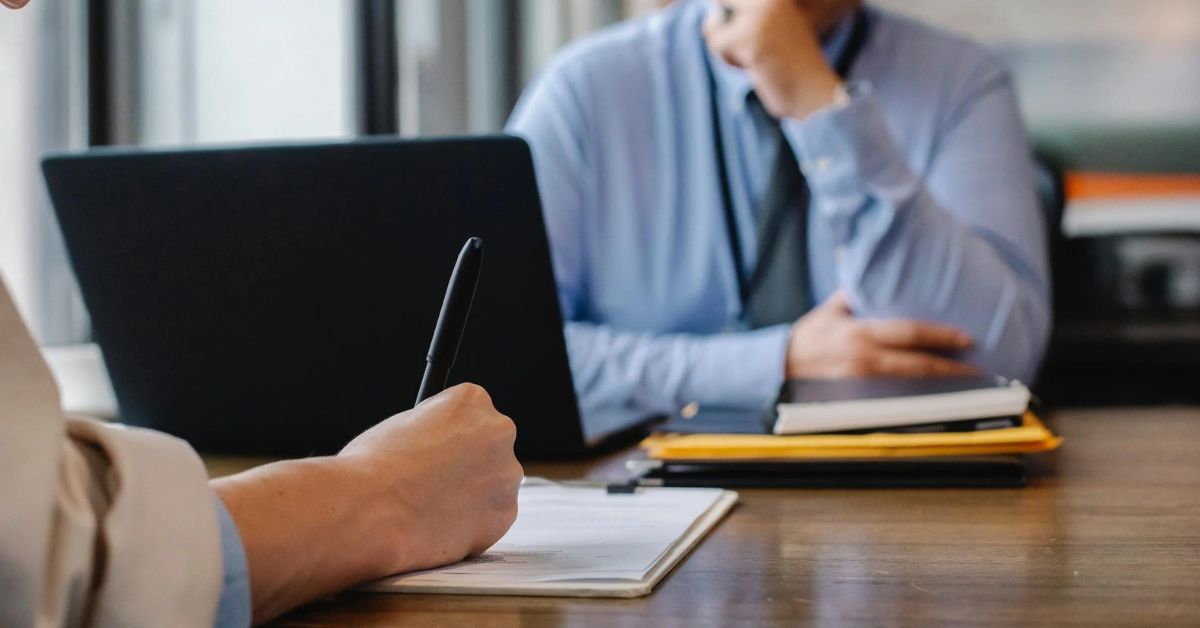 How to Interview Candidates with Disabilities: 6 Points You Must Know