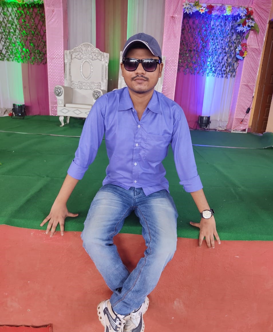 Mayur Dayanand Shinde